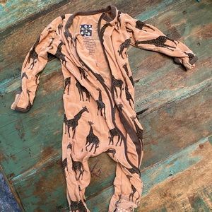 Kickee Pants giraffe pajamas 3-6 months unisex